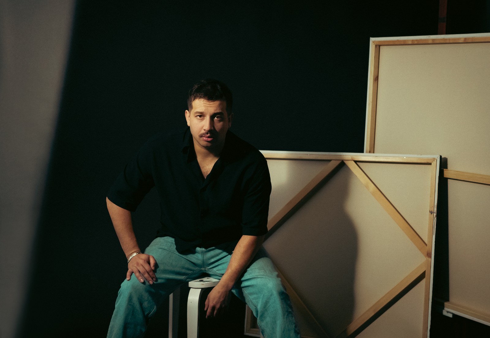 Matthew Olivier — visual artist and conceptual artist, with major practices in painting and writing.